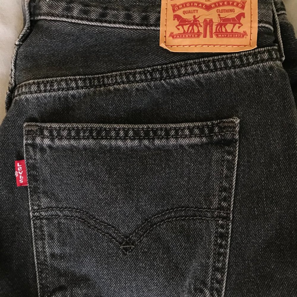 Levi's Low Pro Women's Jeans